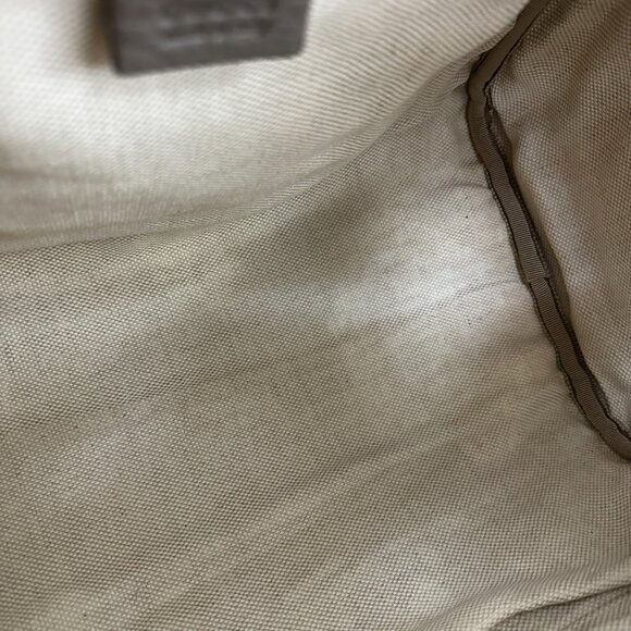 Gucci Medium Pebbled Boston Soho Bag - Picture 8 of 14